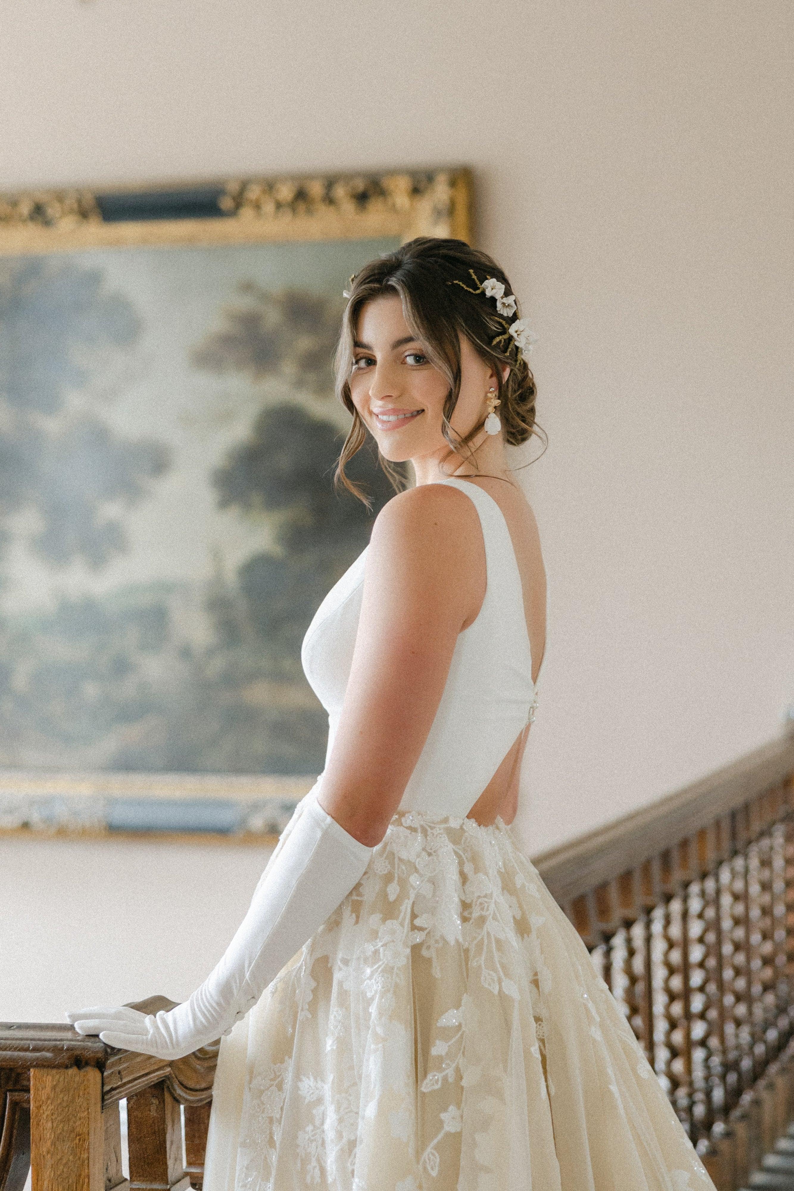 The 20 Best Wedding Gloves for the Timeless Bride | Cornelia James The 20 Best Wedding Gloves for the Timeless Bride | Cornelia James