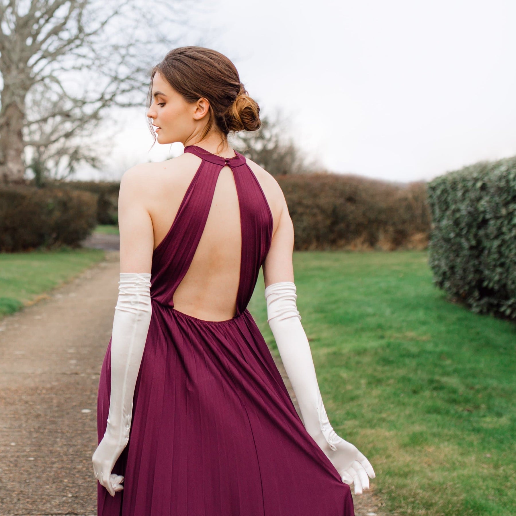 Antigone | Satin Opera Glove with Mousquetaire-Cornelia James