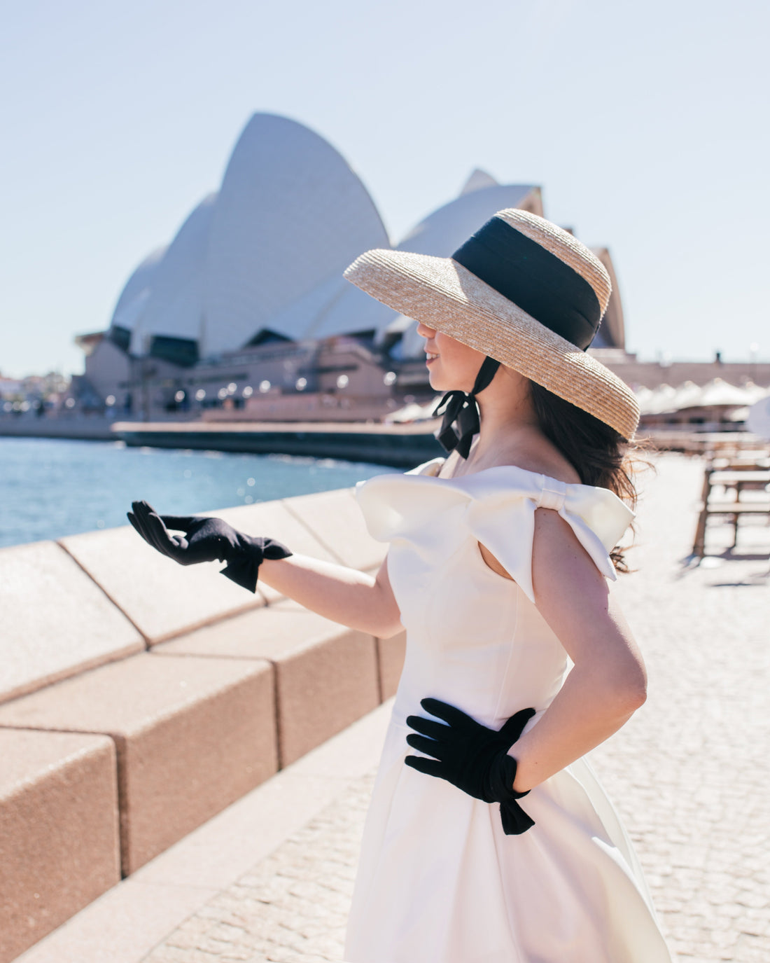 Anne Baxter | Georgia swiss cotton glove-Cornelia James