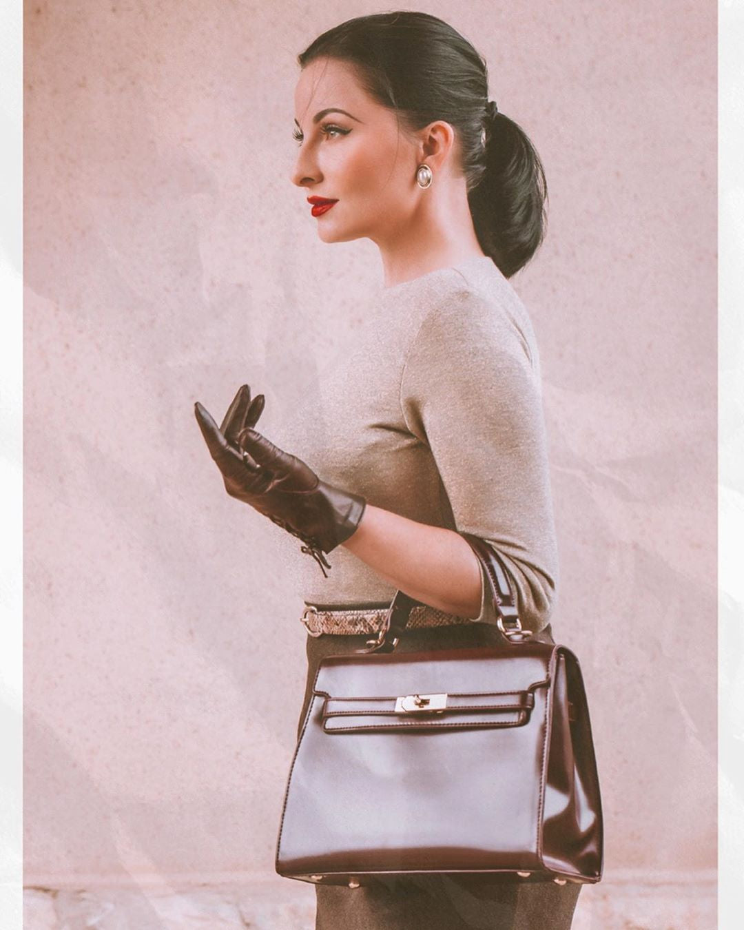 Ava Elderwood | Isabelle leather glove-Cornelia James
