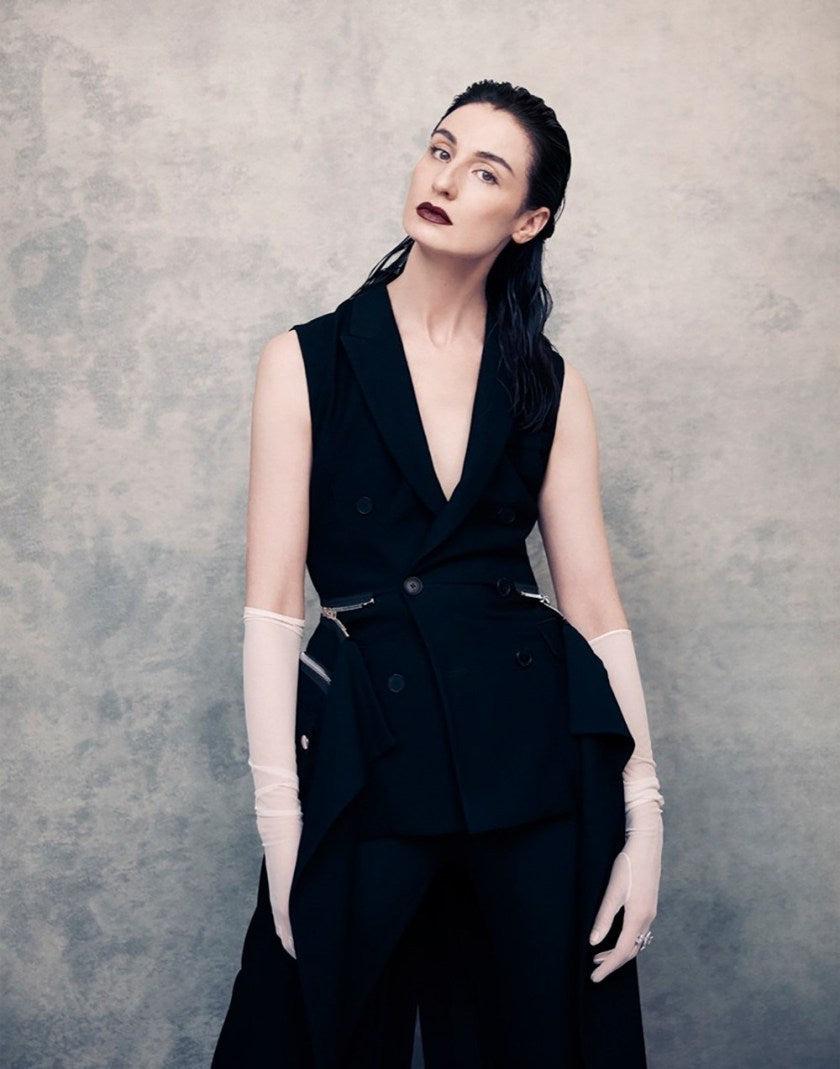 Erin O'Connor | Harper’s Bazaar Taiwan Edition (April 2017)-Cornelia James