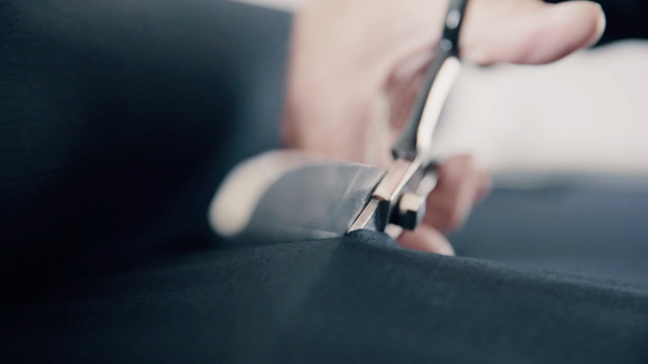 The Glovemaker's art-Cornelia James