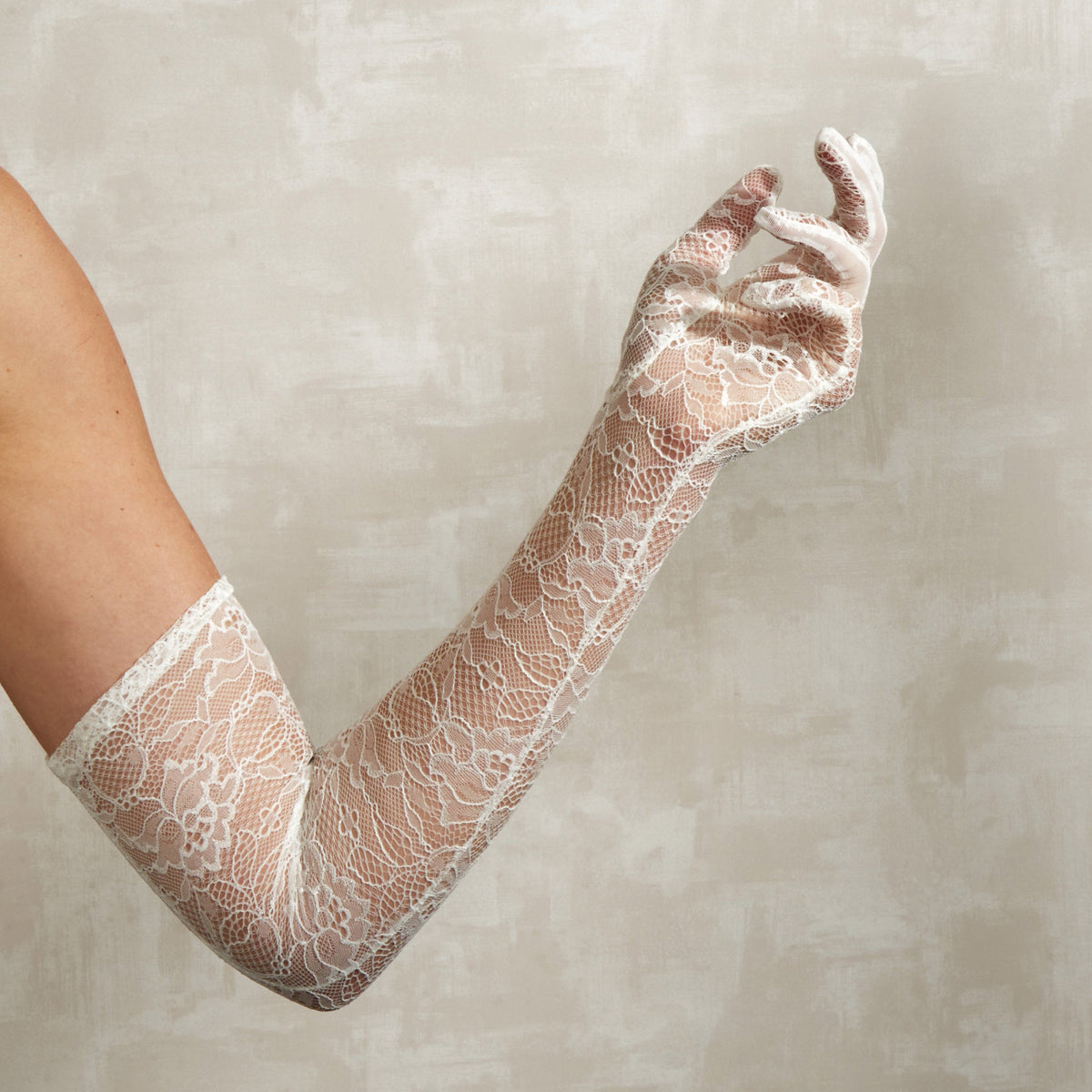 Lace Gloves - How to Wear and Where to Buy