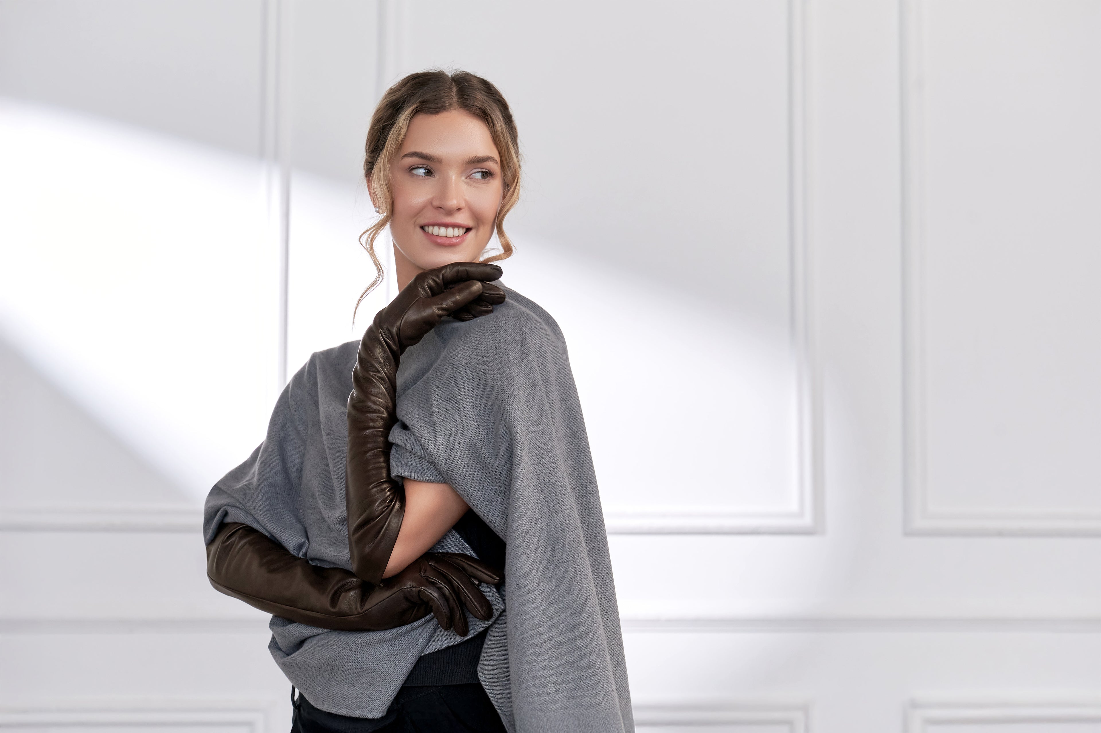 Elodie | Long Leather Glove
