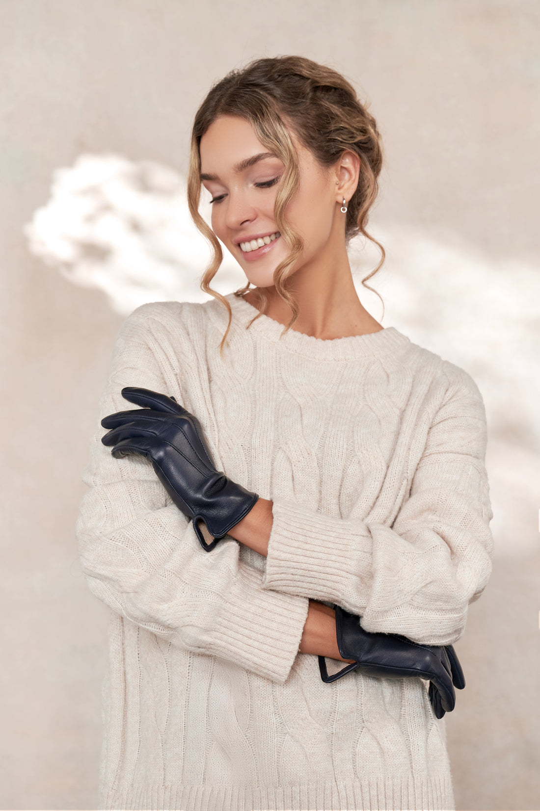 Alice Leather Gloves main image 0