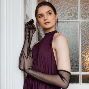 Lucrezia | Tulle Opera Glove with Mousquetaire-Cornelia James