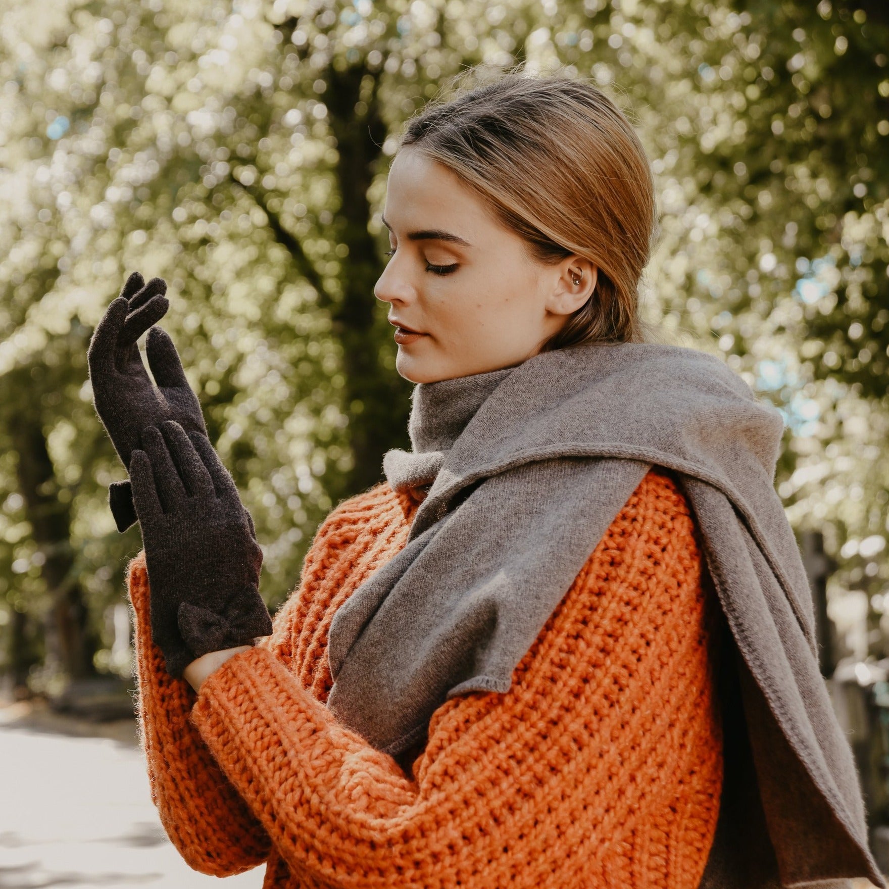 Màiri | Cashmere Glove-Cornelia James